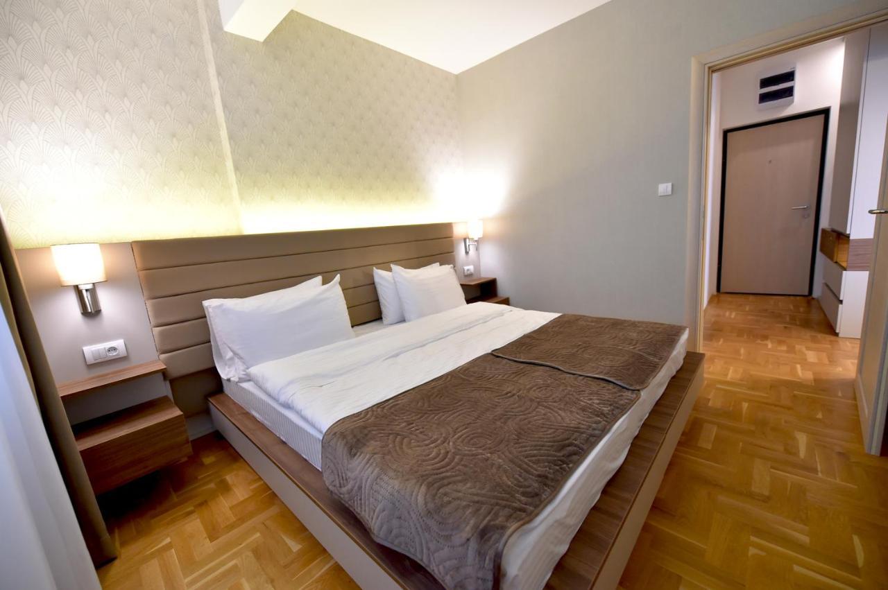 Sky Lux Apartman Gornji Milanovac Exterior foto